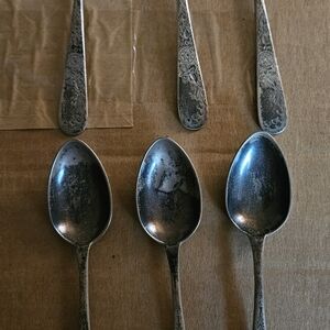6 Silver Flatware Spoons for Dining